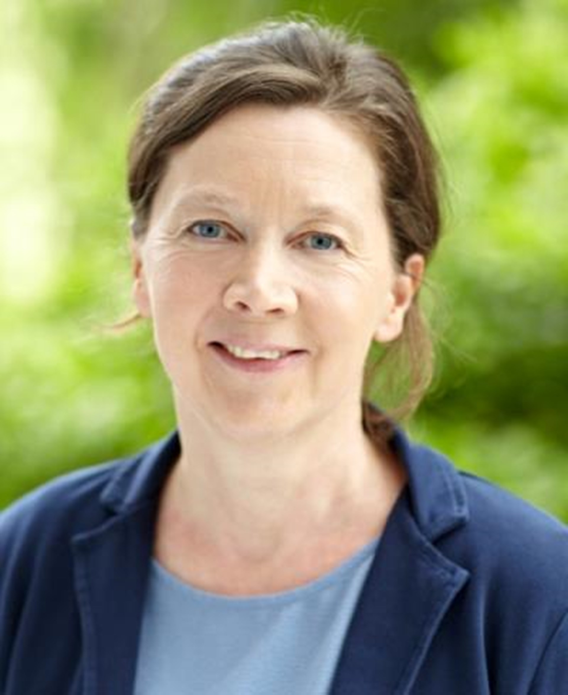 Porträt Monika Pitz, Stiftungsmanagement und Öffentlichkeitsarbeit